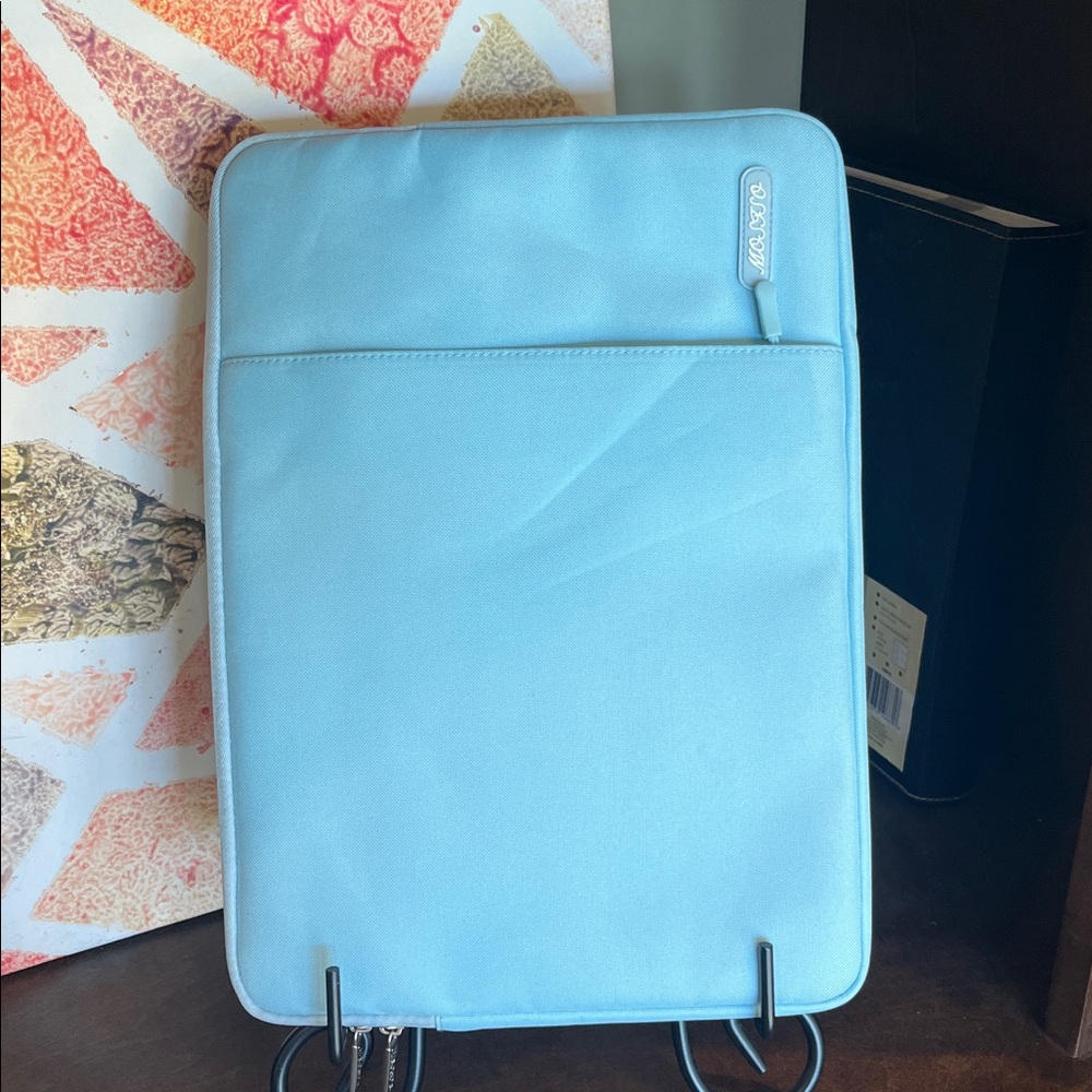 Mosiso Laptop Case Baby Blue Sleeve 15 inch Excellent condition